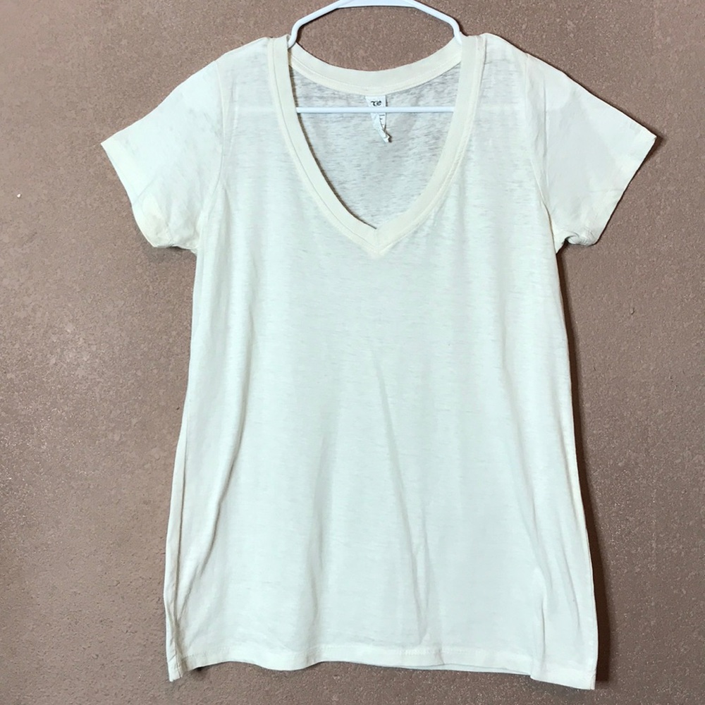 Off white v-neck